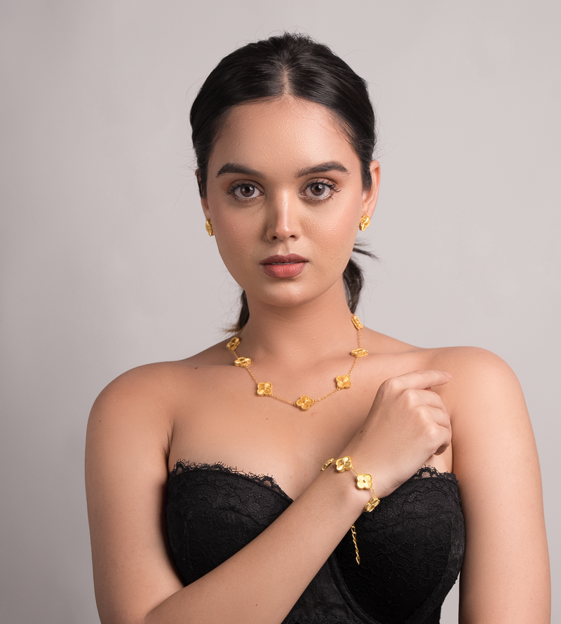 Luxurious 18k Gold Plating Four-Leaf Clover Necklace - Reversible