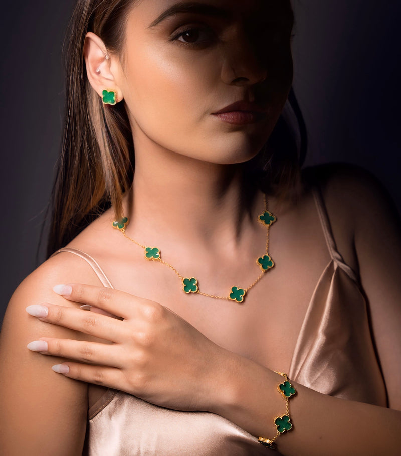 Luxurious 18k Gold Plating Four-Leaf Clover Jewelry Set - Necklace, Bracelet & Earrings (Combo Deal)